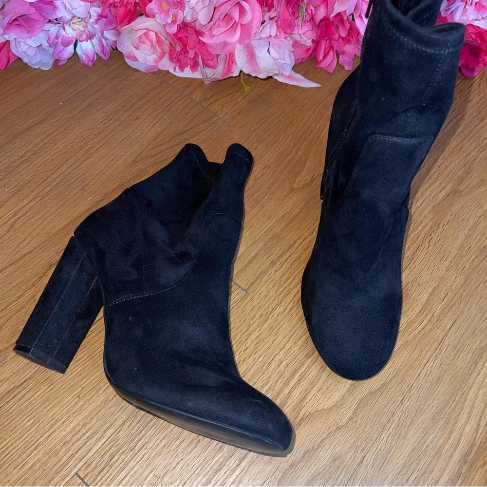 CALL IT SPRING Stretch ankle booties